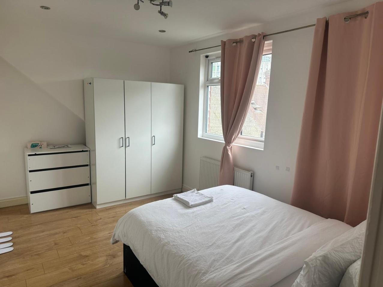 Tran Uk Homestay 伦敦 外观 照片